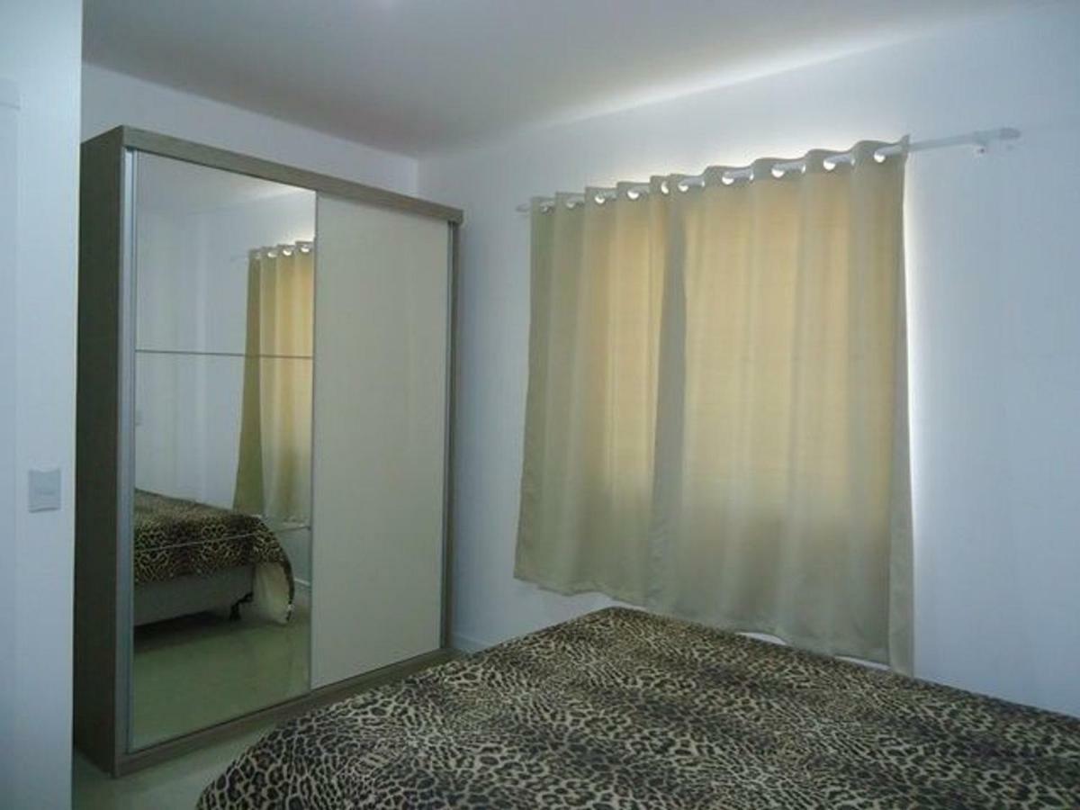 Res. Antonio Pinheiro. Apartamento Com 2 Dormitorios. Бомбиньяс Экстерьер фото