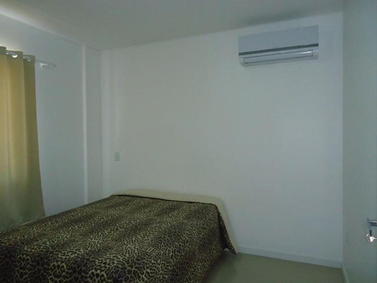 Res. Antonio Pinheiro. Apartamento Com 2 Dormitorios. Бомбиньяс Экстерьер фото